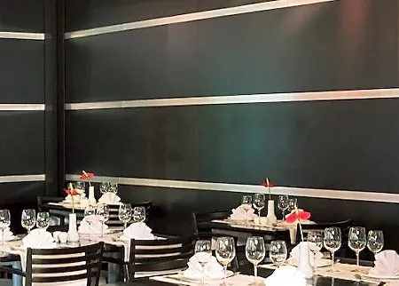 Nh Hotel 4*